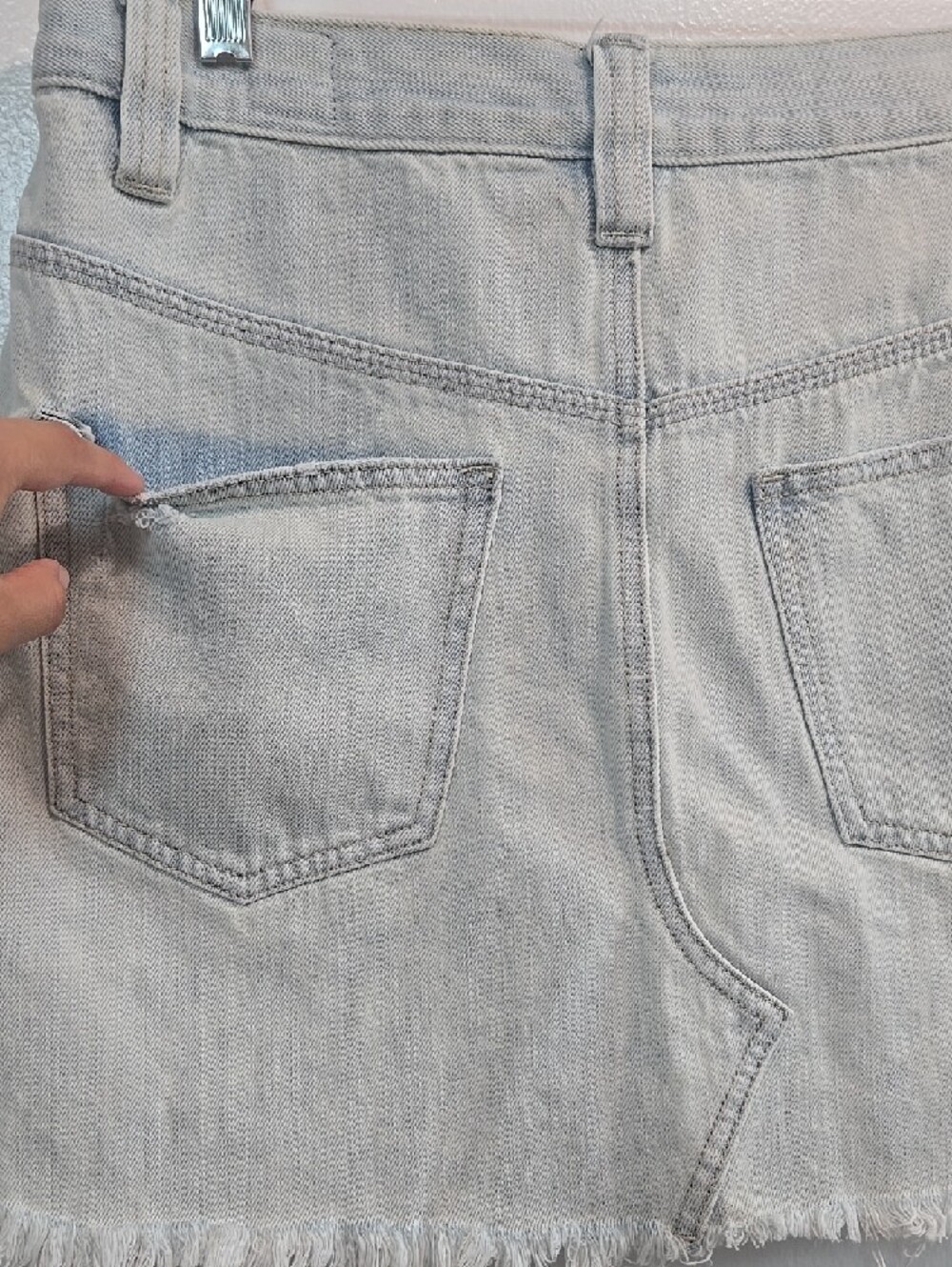 We The Free Silver Lake Denim Skirt Size 28 - Picture 10 of 13